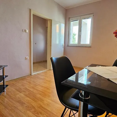 Ana B Apartament Zadar