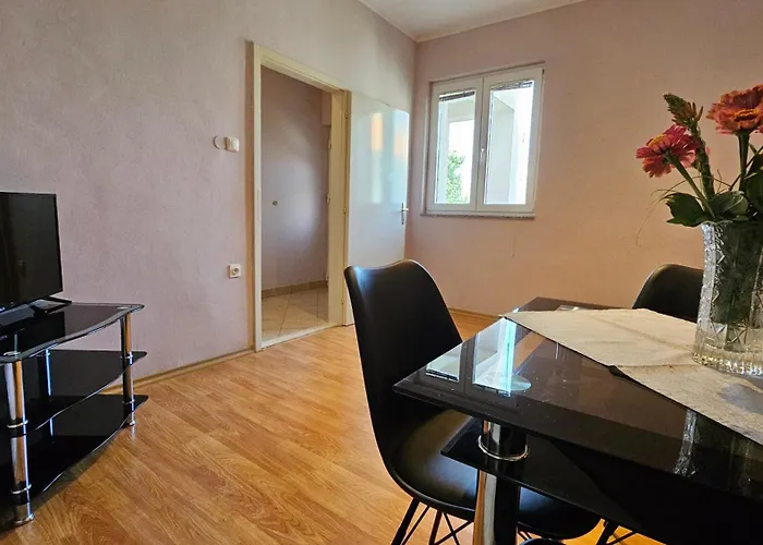 Ana B شقة زادار